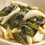 わかめといかの焼きおにぎりみその酢みそ和え